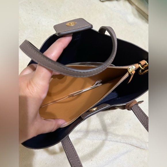 NWT Tory Burch Small Perry Triple-Compartment Tote Bag - Picture 5 of 9